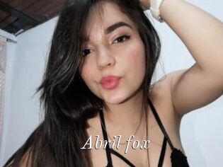Abril_fox
