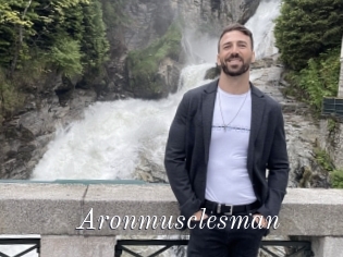 Aronmusclesman