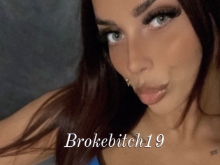 Brokebitch19