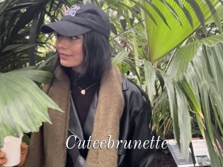 Cuteebrunette