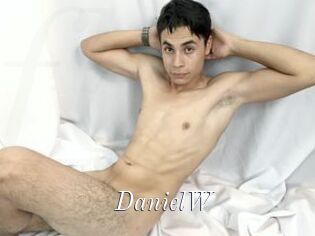 DanielW