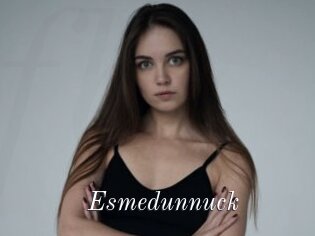 Esmedunnuck