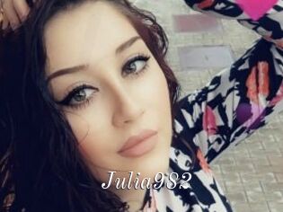 Julia982