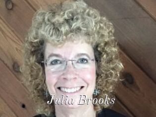 Julia_Brooks
