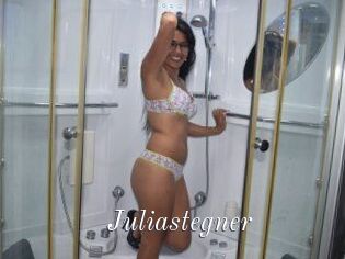 Julia_stegner