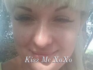 Kiss_Me_XoXo