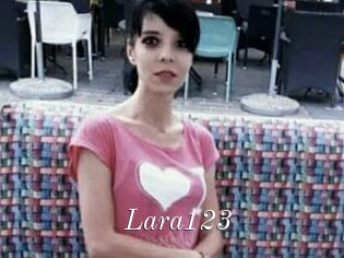 Lara123