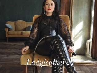 Ladyleather24