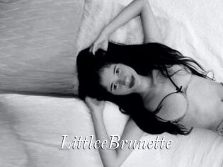 LittleeBrunette