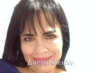 Lucyardientee