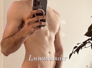 Lunaleander