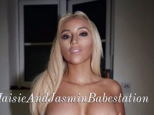 MaisieAndJasminBabestation