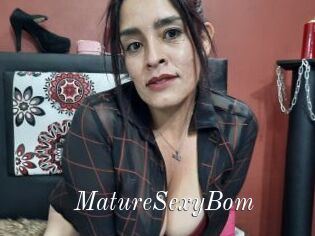 MatureSexyBom