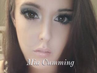 Mia_Cumming