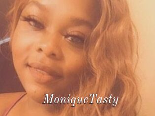 MoniqueTasty