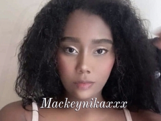 Mackeynikaxxx