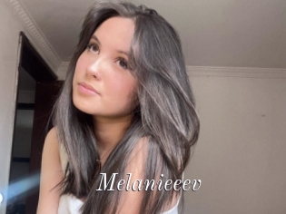 Melanieeev