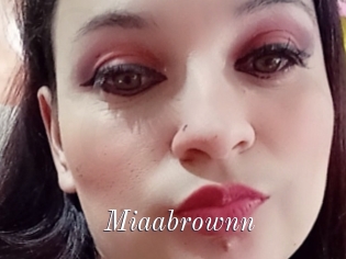 Miaabrownn