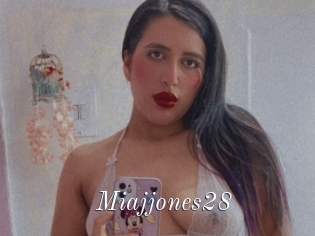 Miajjones28