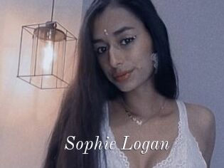 Sophie_Logan