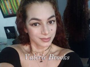 Valerie_Brooks