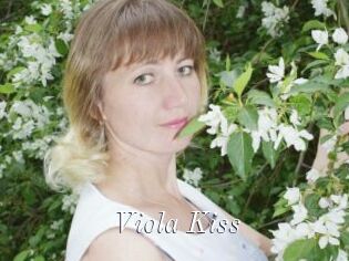 Viola_Kiss_